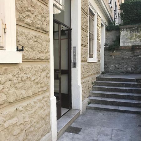 Alla Scalinata Del Teatro Rossetti Триест Экстерьер фото